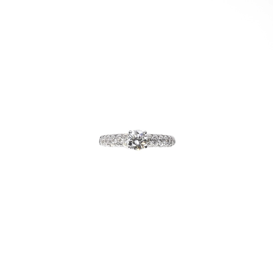 "CLARA" - Diamond Ring