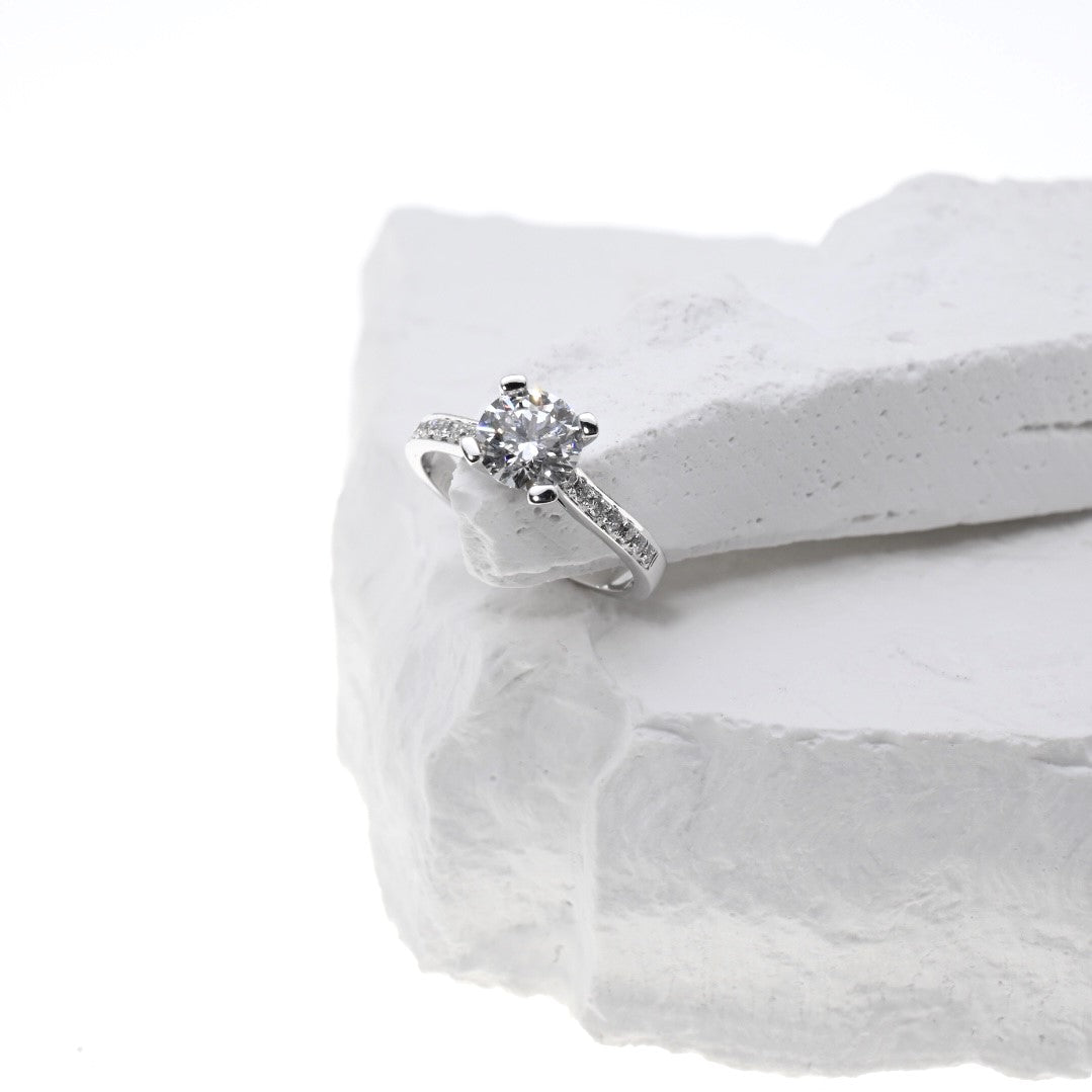 "ATHENA" - Diamond Ring