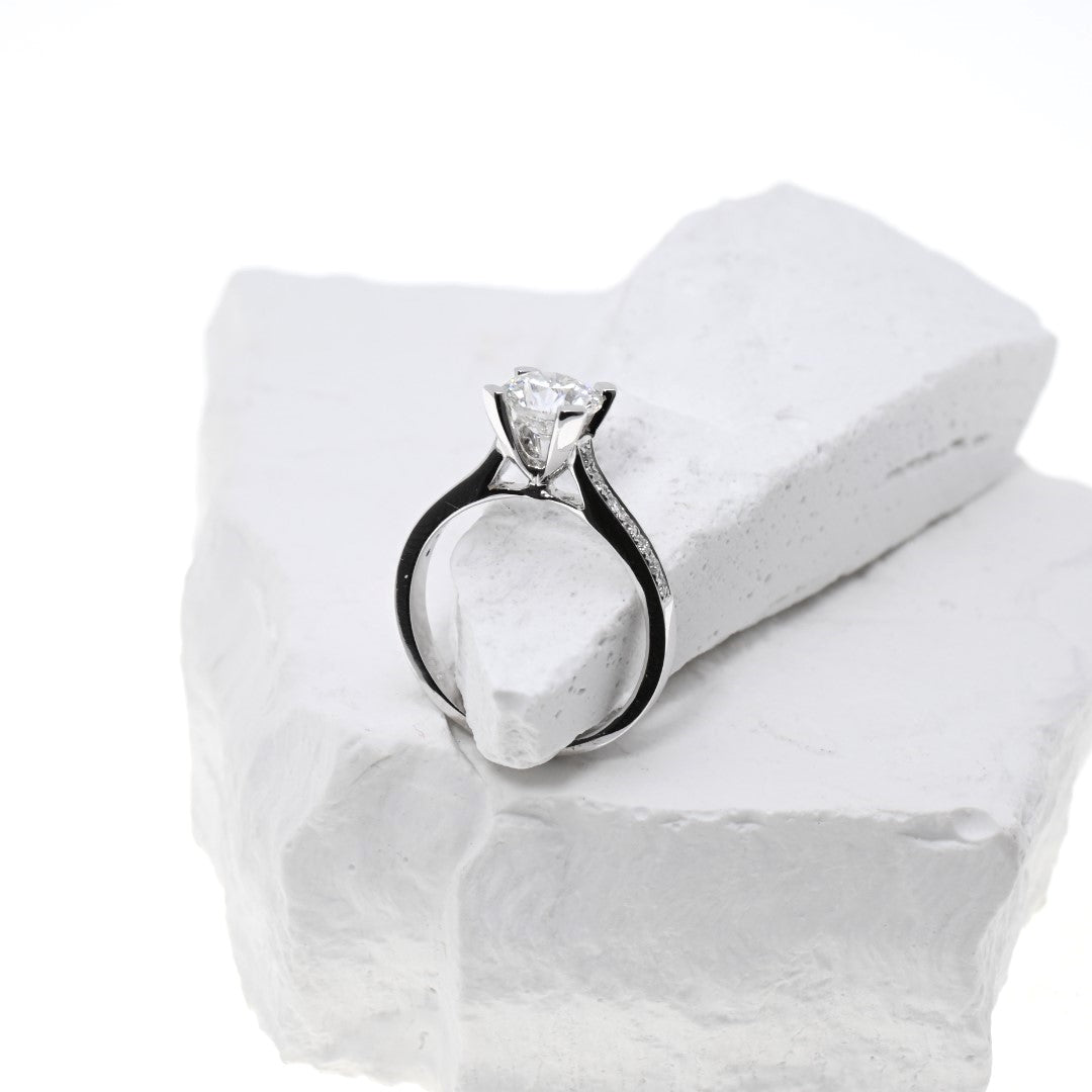 "ATHENA" - Diamond Ring