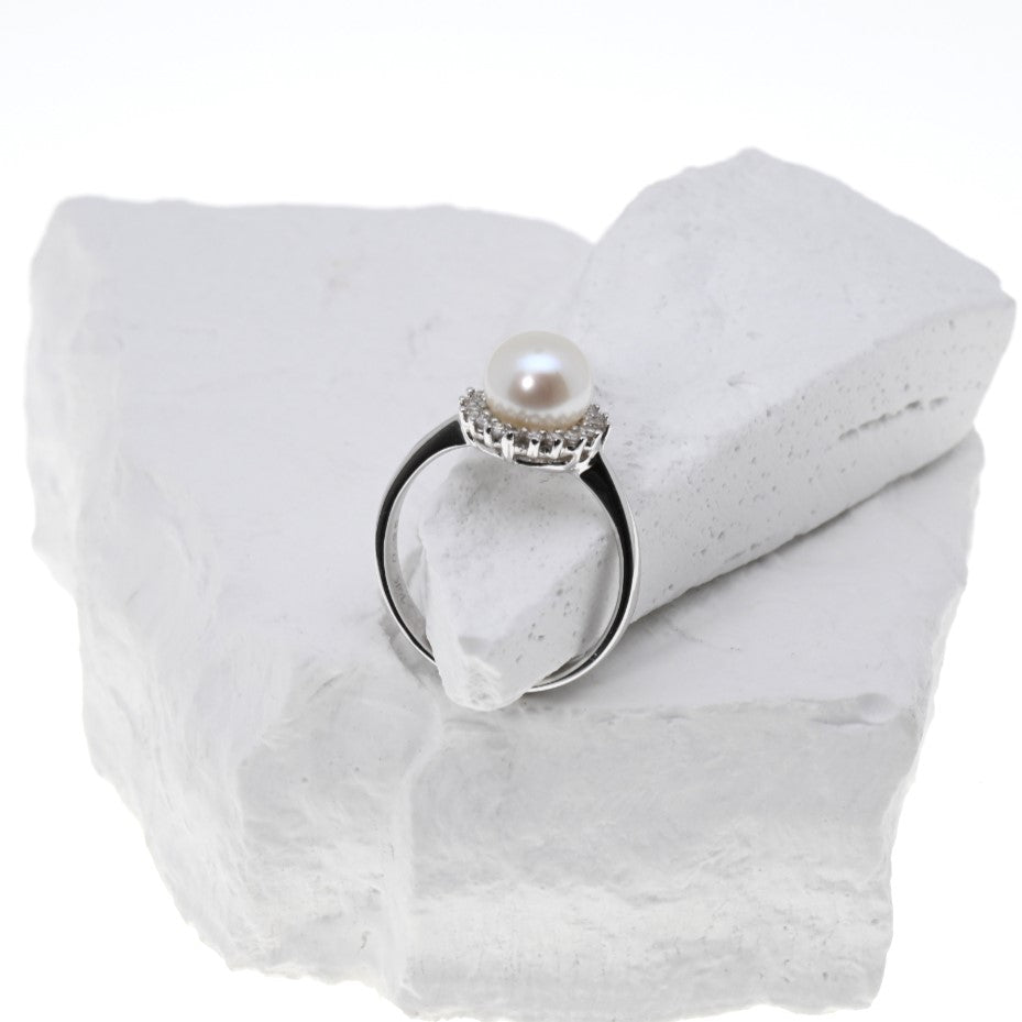 "KEZIAH" - White Pearl Ring with Diamonds