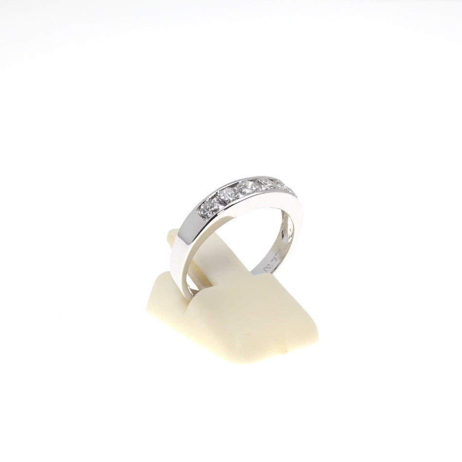 "KIKI" - Diamond Ring