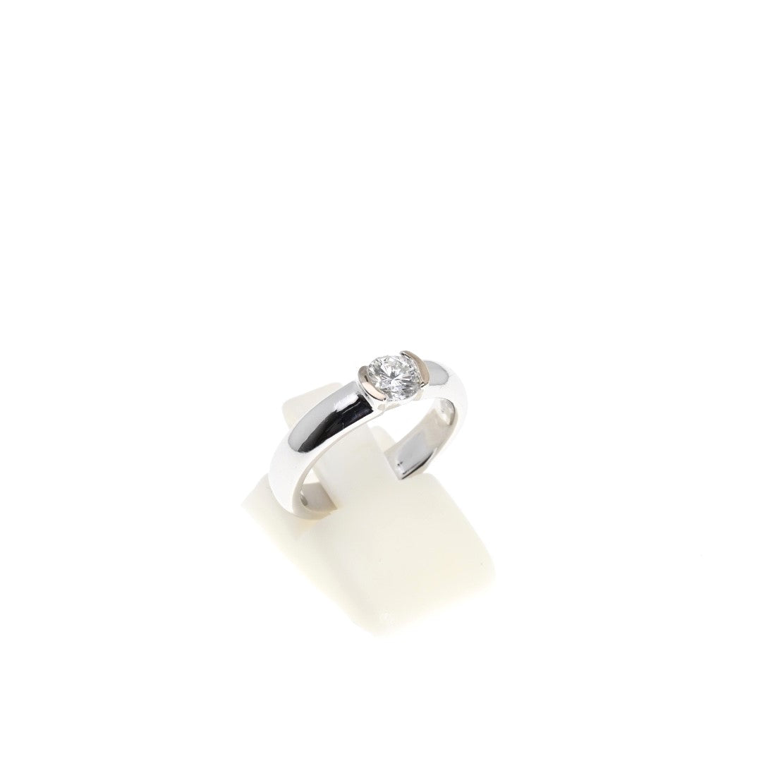 "LILY" - Diamond Ring